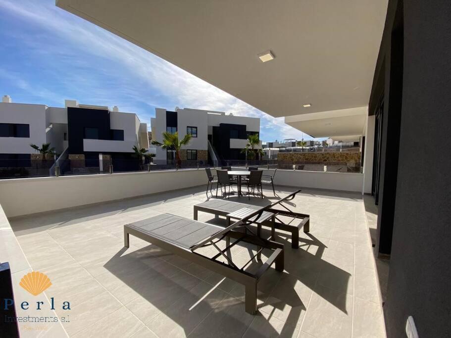 Beautiful New South Facing Bungalow With Large Terrace Dehesa de Campoamor  Екстериор снимка